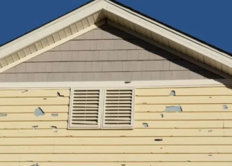 Storm Damage Vinyl Siding Repair